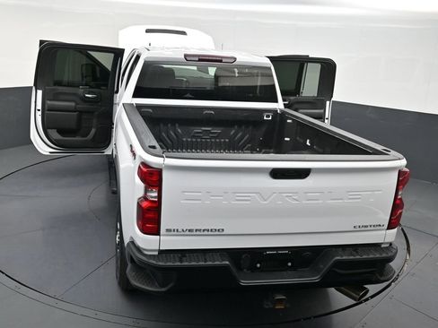 Used 2023 Chevrolet Silverado 2500 Custom w/ Custom Value Package image 33