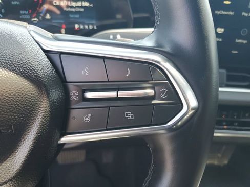 Used 2025 Chevrolet Equinox LT AWD/4WD image 28