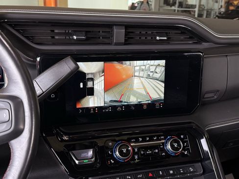 Used 2024 GMC Sierra 2500 AT4X image 61