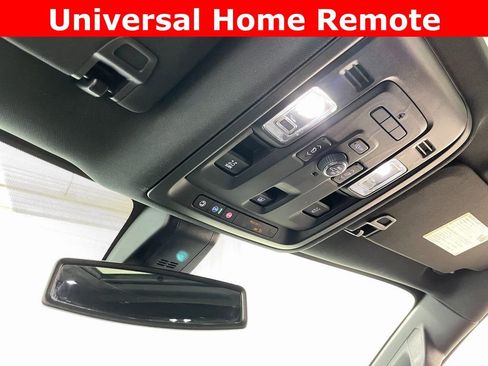 Certified 2022 Chevrolet Tahoe RST w/ Sport Performance Package AWD/4WD image 37