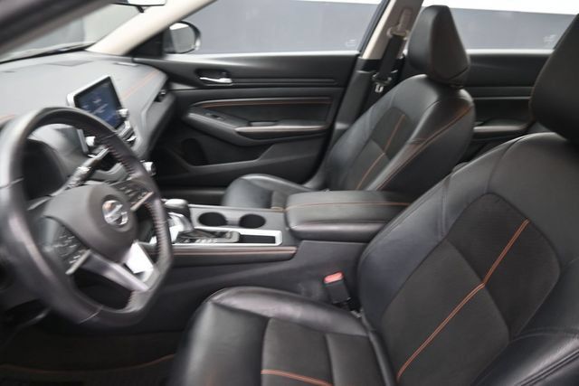 Used 2022 Nissan Altima 2.5 SR FWD image 17