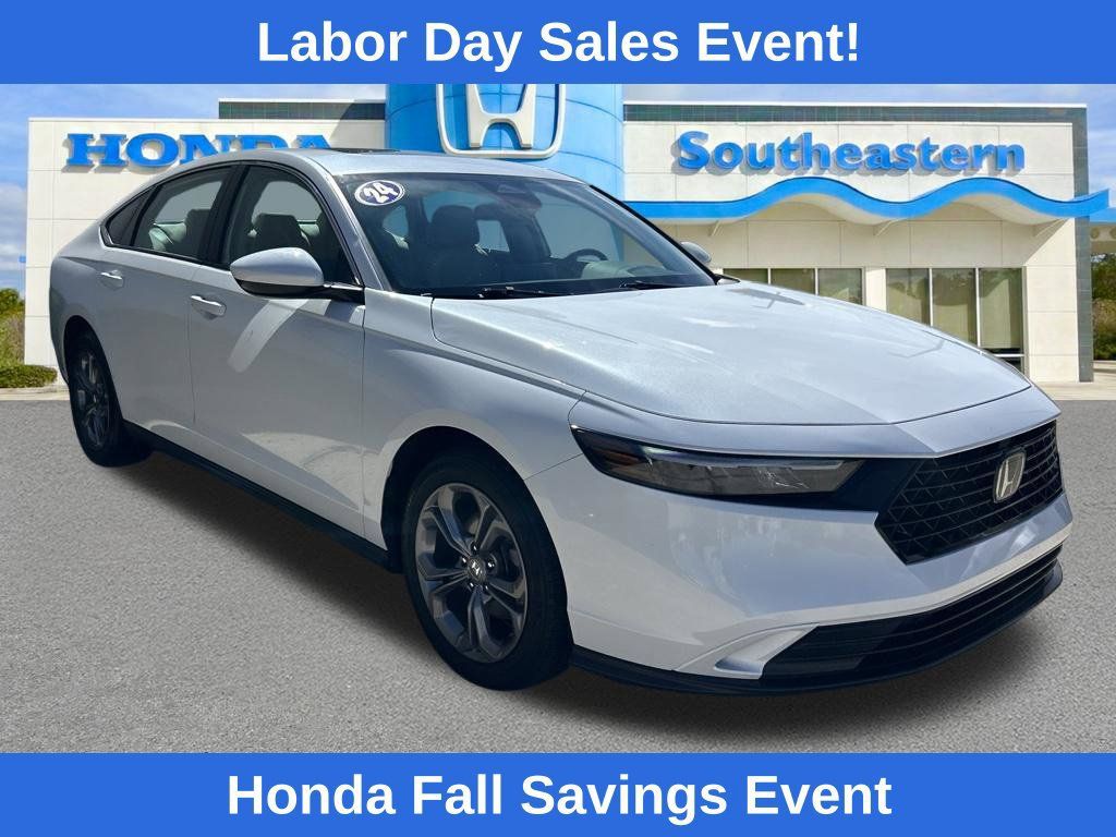 Used 2024 Honda Accord EX image 3