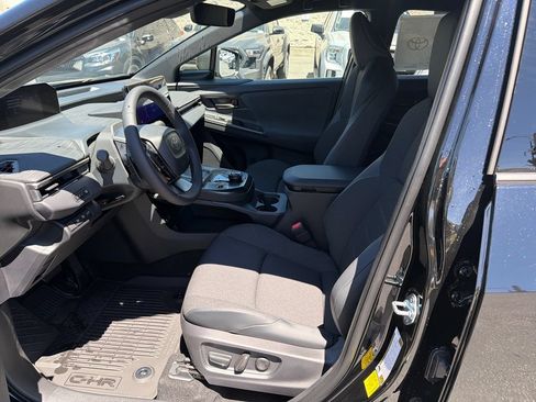 New 2026 Toyota C-HR AWD/4WD image 10