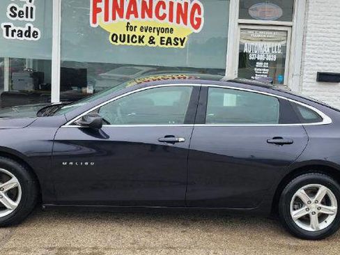 Used 2022 Chevrolet Malibu LT FWD image 7