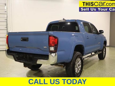 Used 2019 Toyota Tacoma SR5 RWD image 8