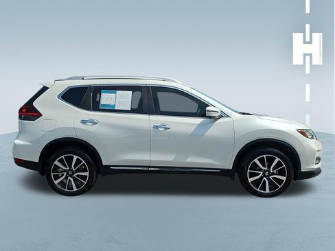Used 2020 Nissan Rogue SL w/ Premium Package AWD/4WD image 3