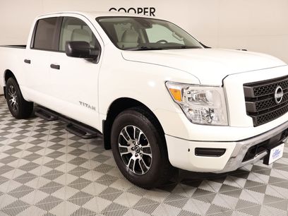 Used 2024 Nissan Titan SV w/ Accessory Utility Package