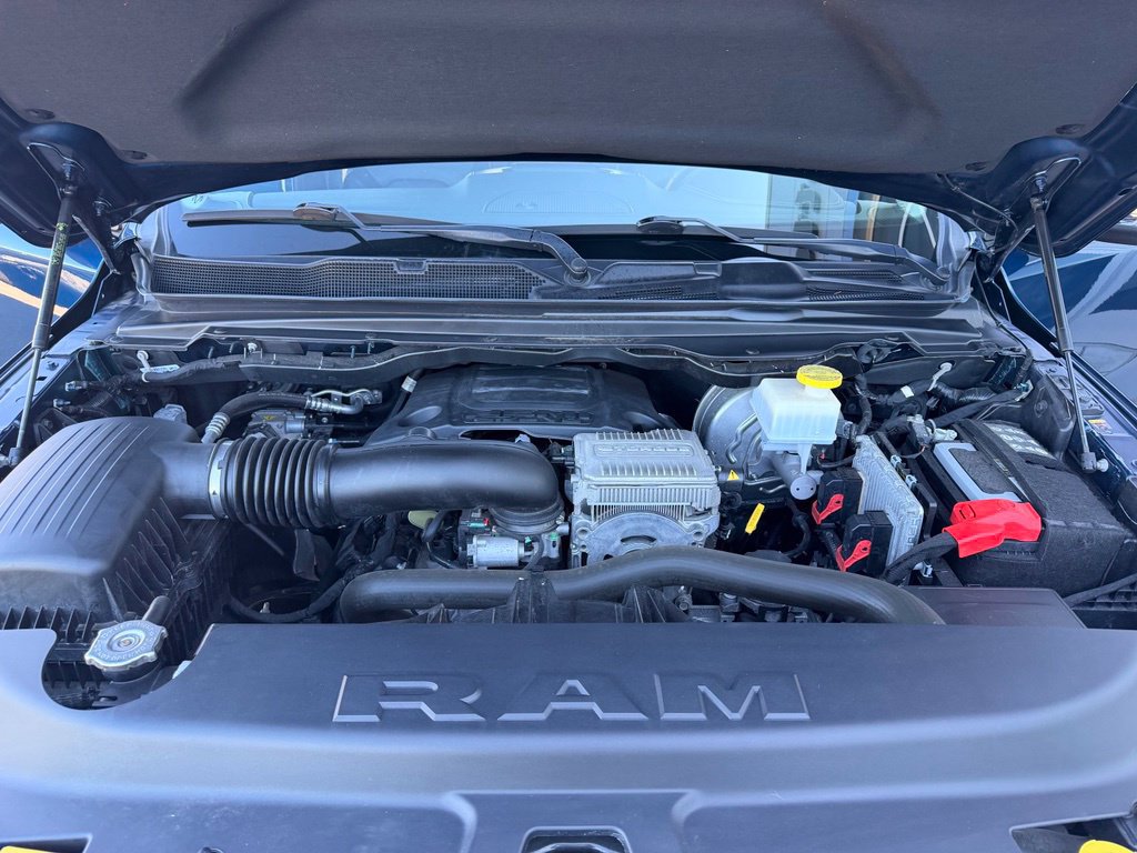 Used 2022 RAM 1500 Laramie AWD/4WD image 40