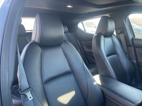 Used 2022 MAZDA MAZDA3 s image 7