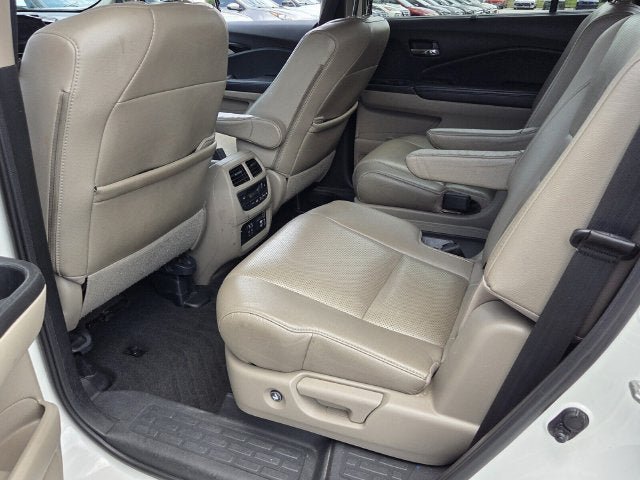 Used 2019 Honda Pilot Elite image 11