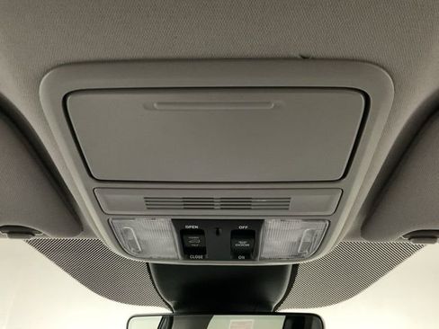 Certified 2024 Honda Odyssey EX-L image 19