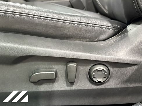 Used 2023 Subaru Outback Limited AWD/4WD image 22