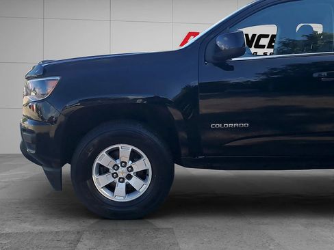 Used 2018 Chevrolet Colorado W/T w/ WT Convenience Package AWD/4WD image 22