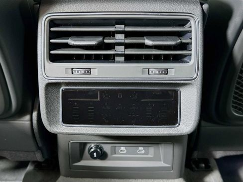 New 2026 Audi Q8 Prestige image 24