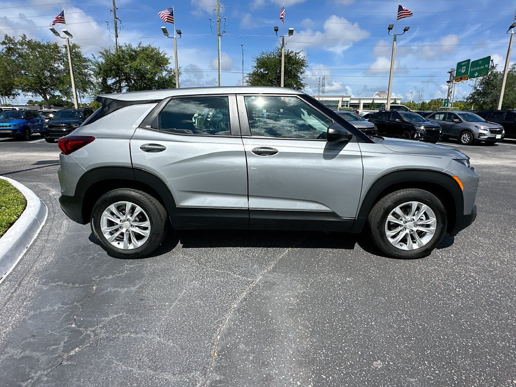 Certified 2023 Chevrolet TrailBlazer LS FWD image 4