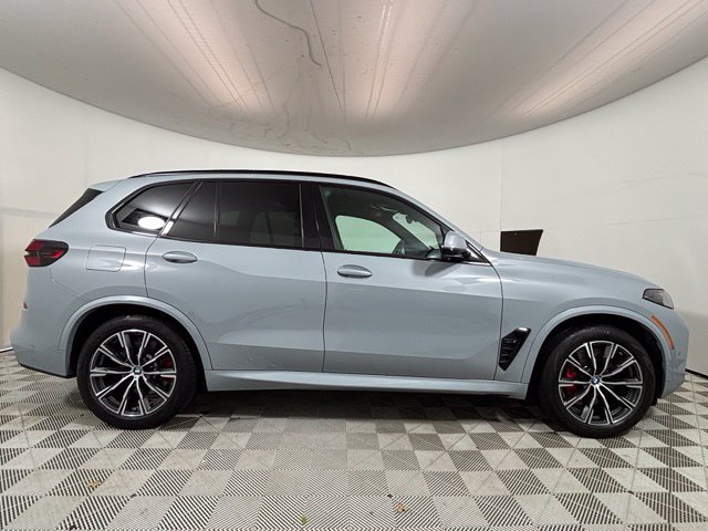 Used 2024 BMW X5 xDrive50e w/ Executive Package AWD/4WD image 8