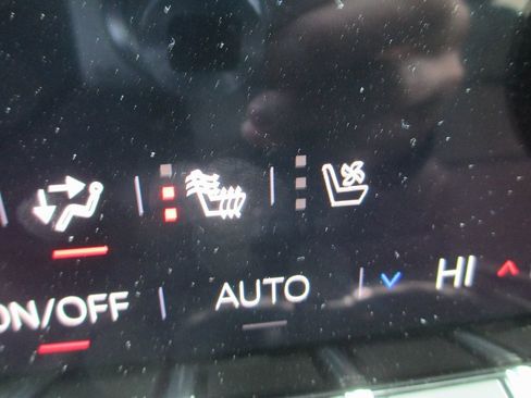 New 2026 GMC Yukon XL Elevation w/ Elevation Premium Package image 22