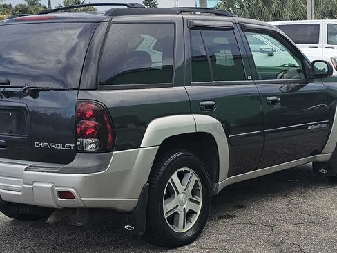 Used 2004 Chevrolet TrailBlazer LT w/ LT Preferred Equipment Group AWD/4WD image 5