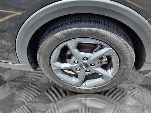 Used 2025 Kia K4 FWD image 22