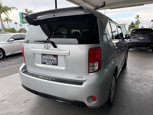 Used 2014 Scion xB image 11