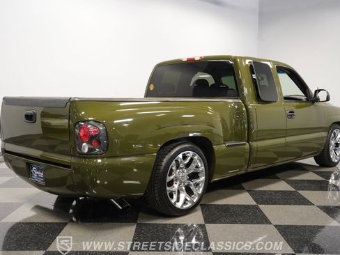 Used 2002 Chevrolet Silverado 1500 LS w/ Electrical Convenience Pkg image 13