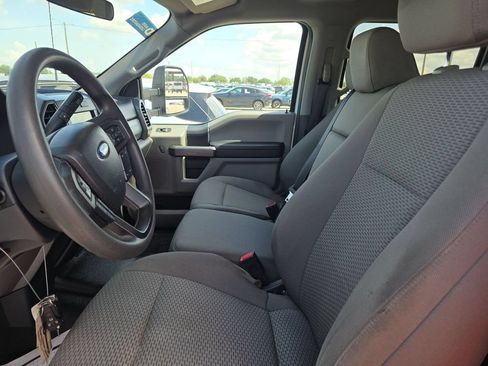 Used 2022 Ford F450 4x4 Crew Cab Super Duty image 8