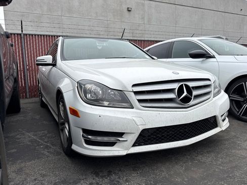 Used 2013 Mercedes-Benz C 300 4MATIC Sedan image 2