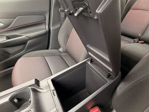 New 2026 Nissan Sentra SR w/ Floor Mat Package FWD image 30