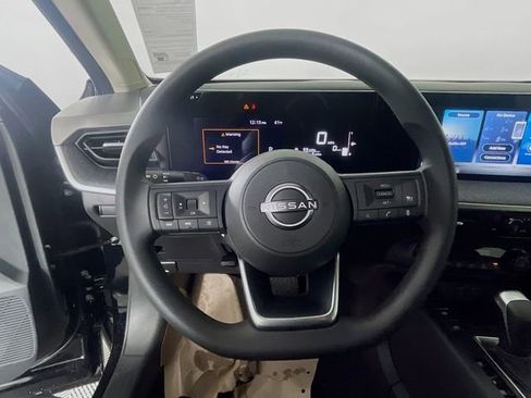 New 2026 Nissan Kicks SV FWD image 8
