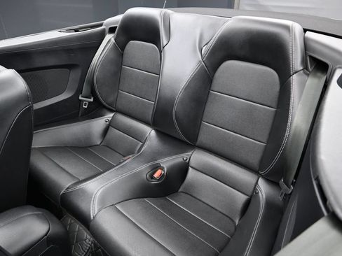Used 2022 Ford Mustang Premium RWD image 24