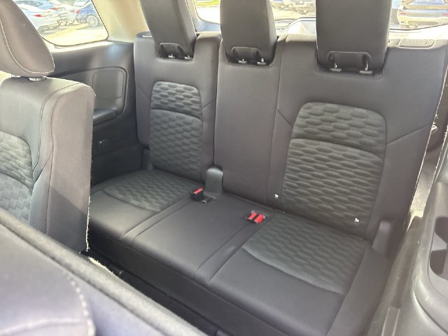 Used 2022 Nissan Pathfinder SV FWD image 24