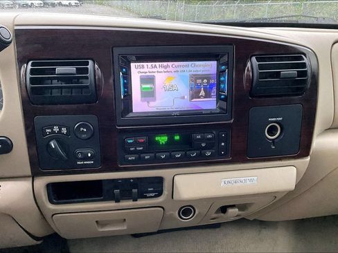 Used 2005 Ford F250 4x4 Crew Cab Super Duty image 18
