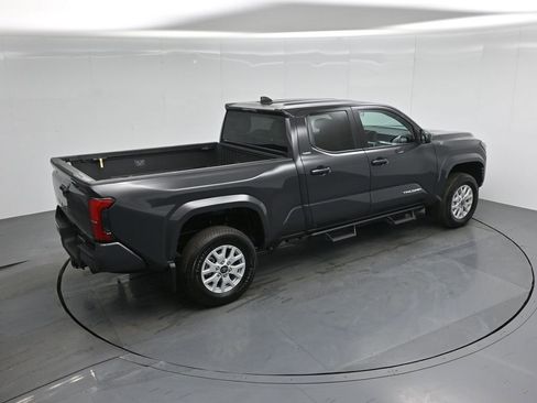 Used 2025 Toyota Tacoma SR5 image 36