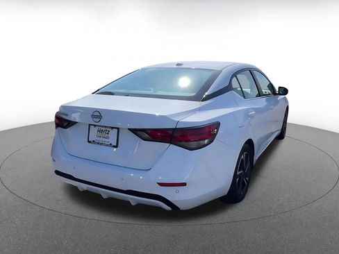 Used 2025 Nissan Sentra SV image 13