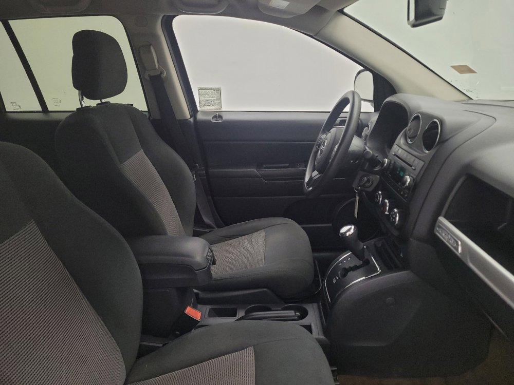 Used 2016 Jeep Compass Sport w/ Power Value Group FWD image 21