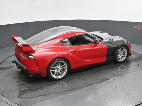 Used 2020 Toyota Supra Launch Edition w/ Driver Assist Package RWD image 32