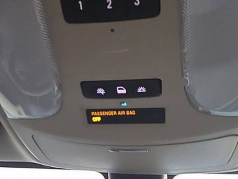 Used 2014 Buick LaCrosse Leather image 18