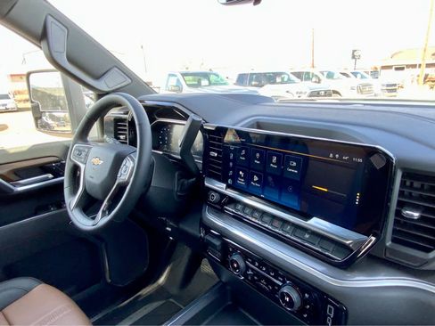 New 2026 Chevrolet Silverado 3500 High Country w/ Technology Package image 42