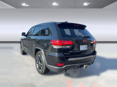 Used 2018 Jeep Grand Cherokee Trailhawk image 3