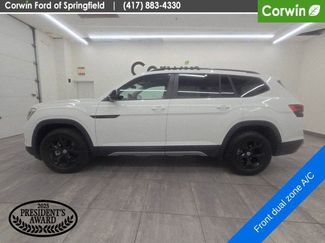 Used 2024 Volkswagen Atlas Peak Edition SE AWD/4WD video 2