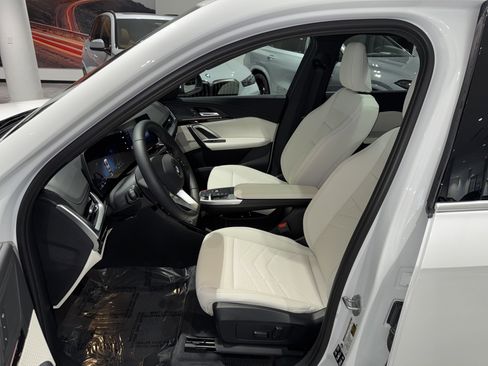 New 2026 BMW X1 xDrive28i w/ Technology Package image 14