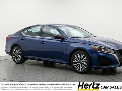 Used 2025 Nissan Altima 2.5 SV