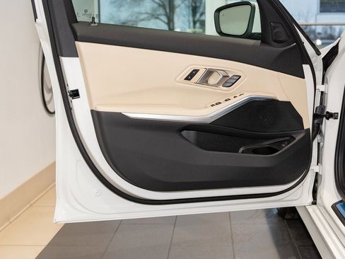 New 2026 BMW 330i xDrive Sedan w/ Convenience Package image 12