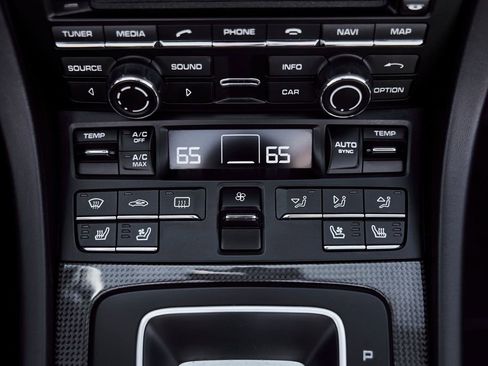 Used 2014 Porsche 911 Turbo S AWD/4WD image 61