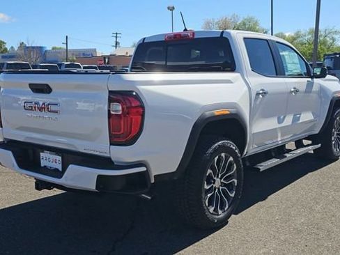 New 2026 GMC Canyon Denali AWD/4WD image 9