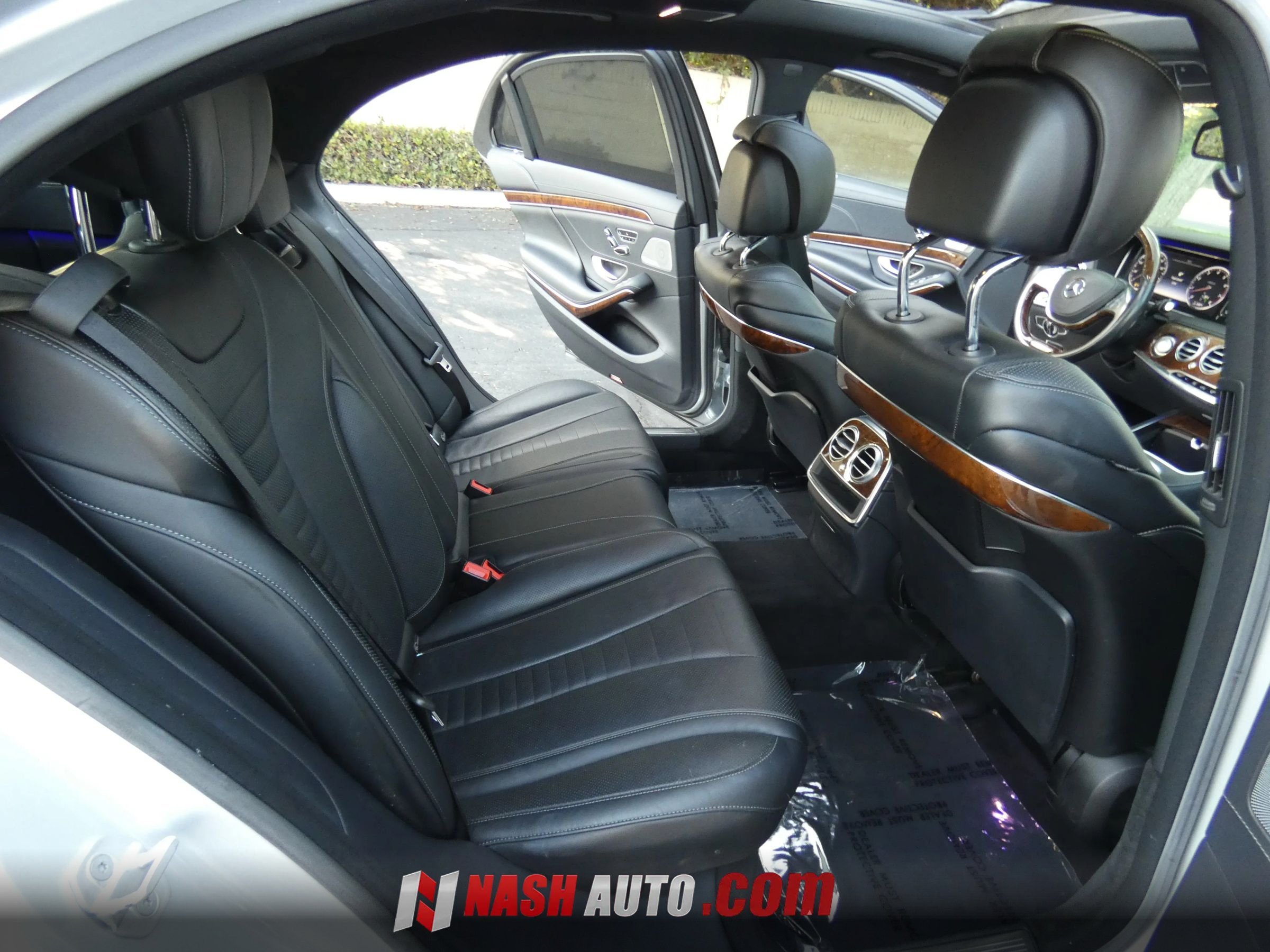 Used 2015 Mercedes-Benz S 550 Sedan image 32