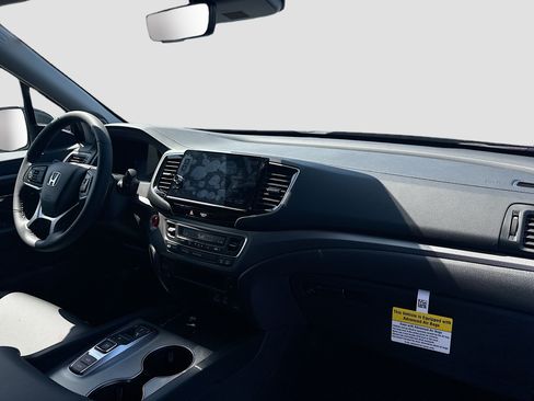 New 2026 Honda Ridgeline RTL image 24