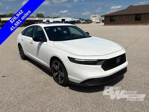 Used 2024 Honda Accord Sport image 7