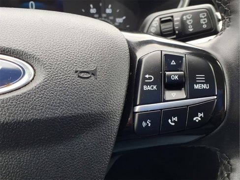 Used 2022 Ford Escape SE w/ Cold Weather Package image 24