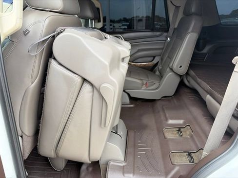 Used 2016 GMC Yukon Denali w/ Open Road Package AWD/4WD image 41